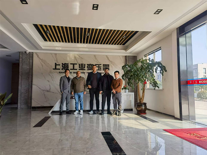 Toplo in iskreno pozdravljamo egiptovske stranke, da fizično obiščejo našo delavnico!